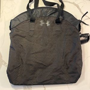 Large under Armour gym bag